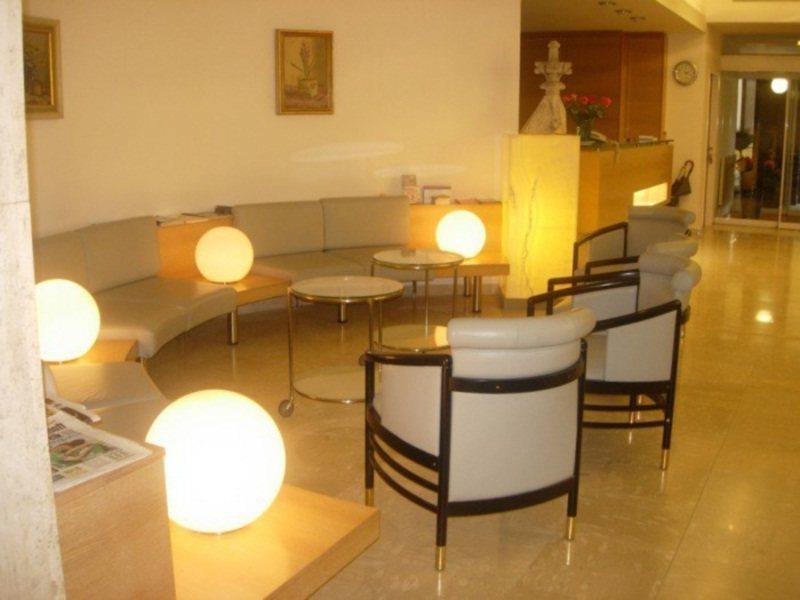 Dom Hotel Linz Luaran gambar