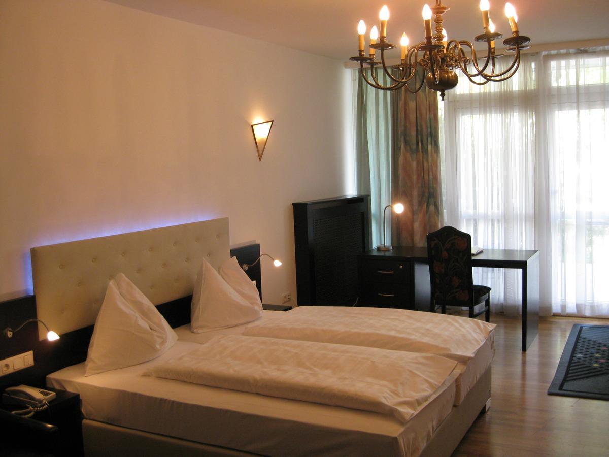 Dom Hotel Linz Luaran gambar