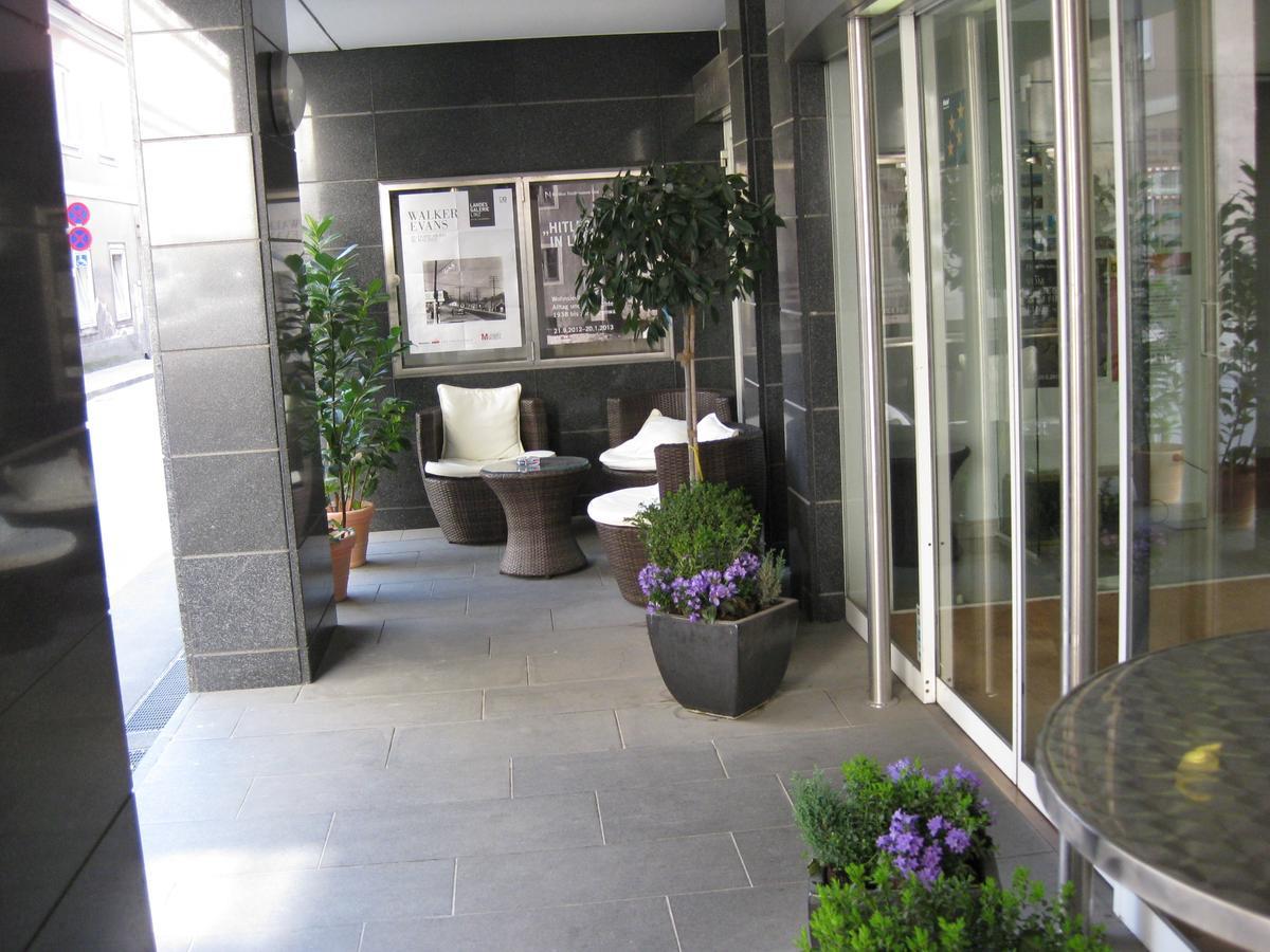 Dom Hotel Linz Luaran gambar